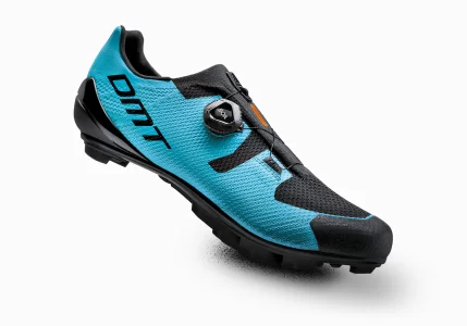 DMT KM3 Light Blue/Black